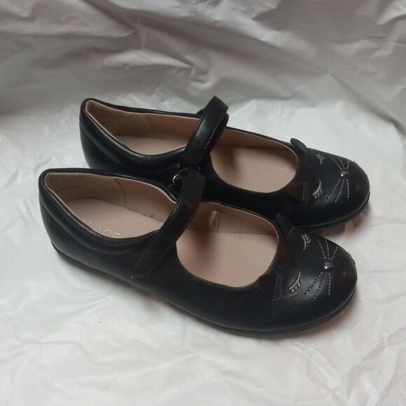 The Children's Place Other - Children's Place Kitty Shoes Size 4
